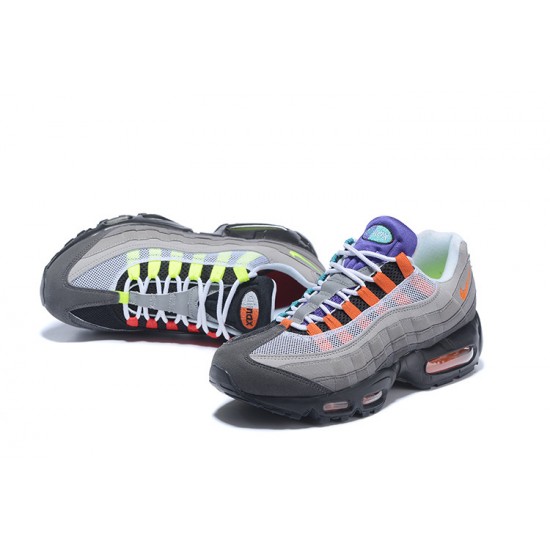 Sports Shoes Nike Air Max 95 OG QS (W/M) Blacksafety Orangevolt 810374-078