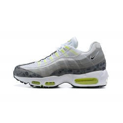 Sports Shoes Nike Air Max 95 TT (M) White and Grey